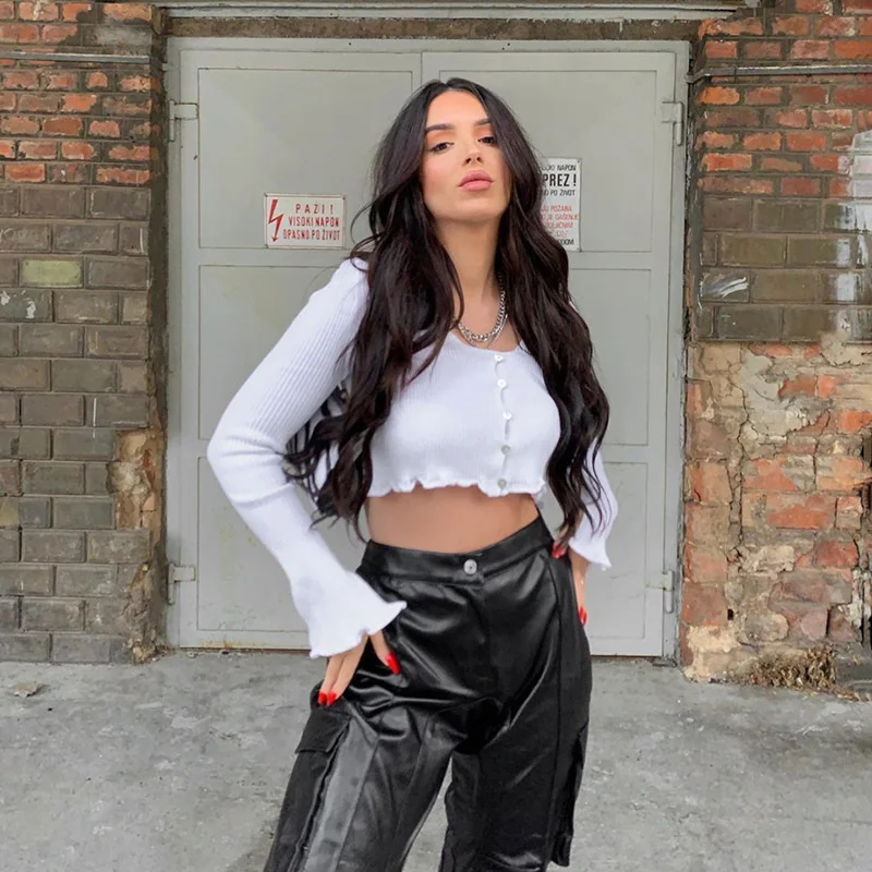 

2021 Winter New Women's Long Sleeve Square Neck Cardigan with Wooden Ear Trim Sexy Navel Revealing Top