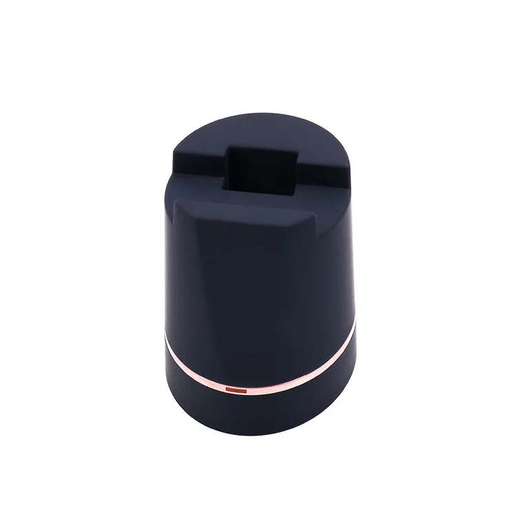 Универсальное совместимое зарядное устройство с магнитной адсорбцией USB кабель