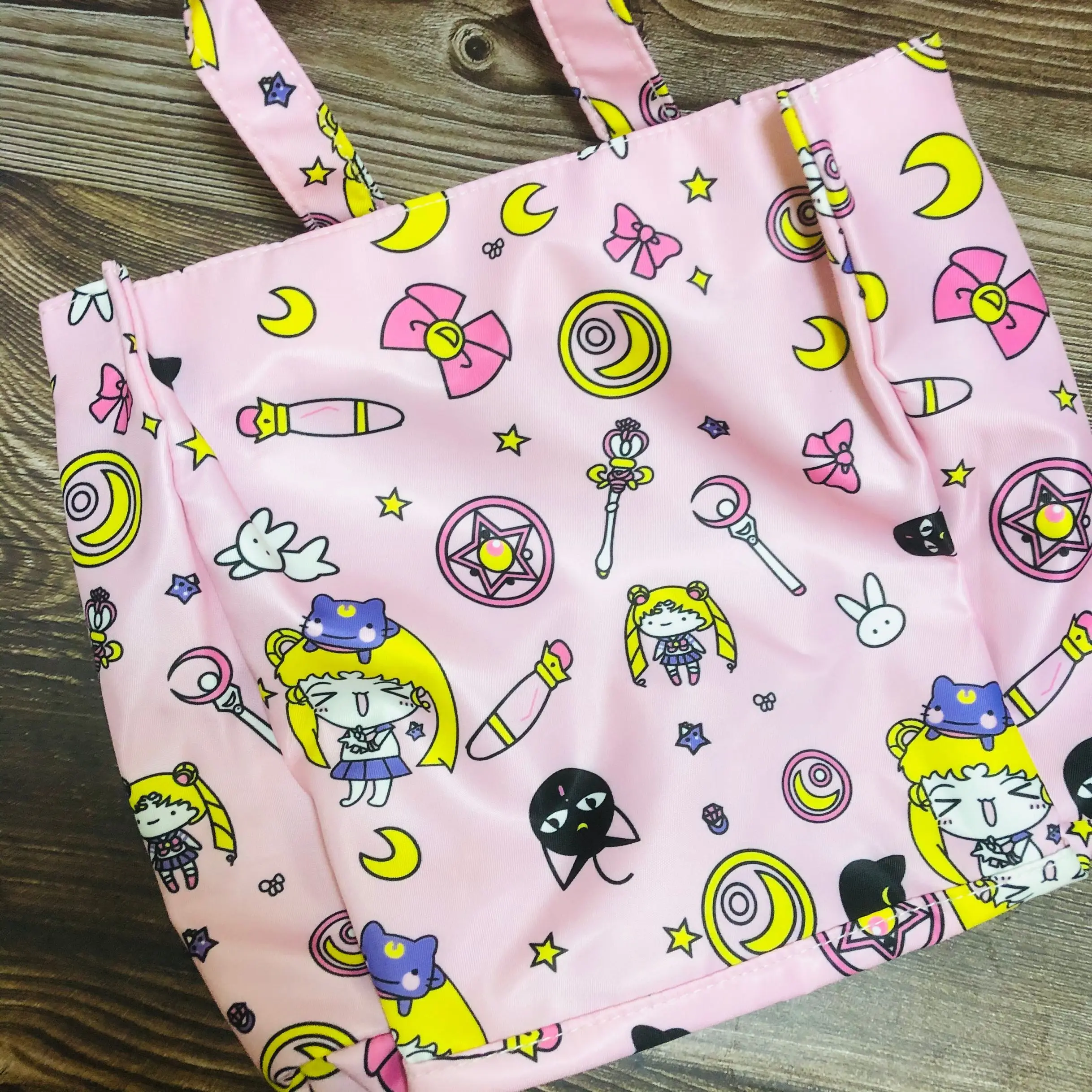 

IVYYE Sailor Moon Fashion Portable Lunch Bags Cartoon Picnic Bag Food Box Storage For Women Girls Kids New
