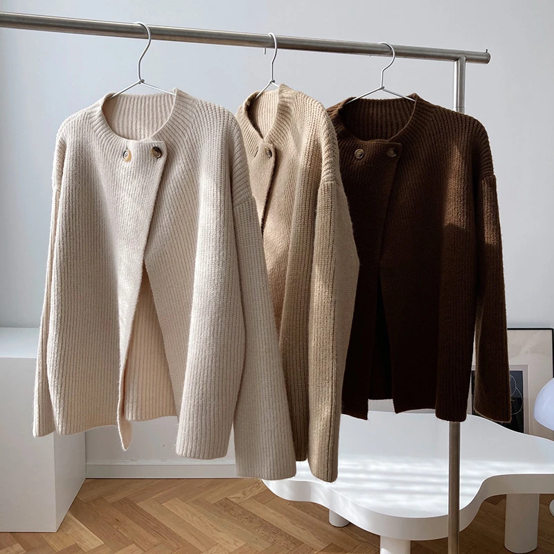 

Vintage Round Collar Knitted Cardigans Women Button Design Drop Shoulder Sleeve Loose Casual Sweaters Coat 2020 Autumn Winter