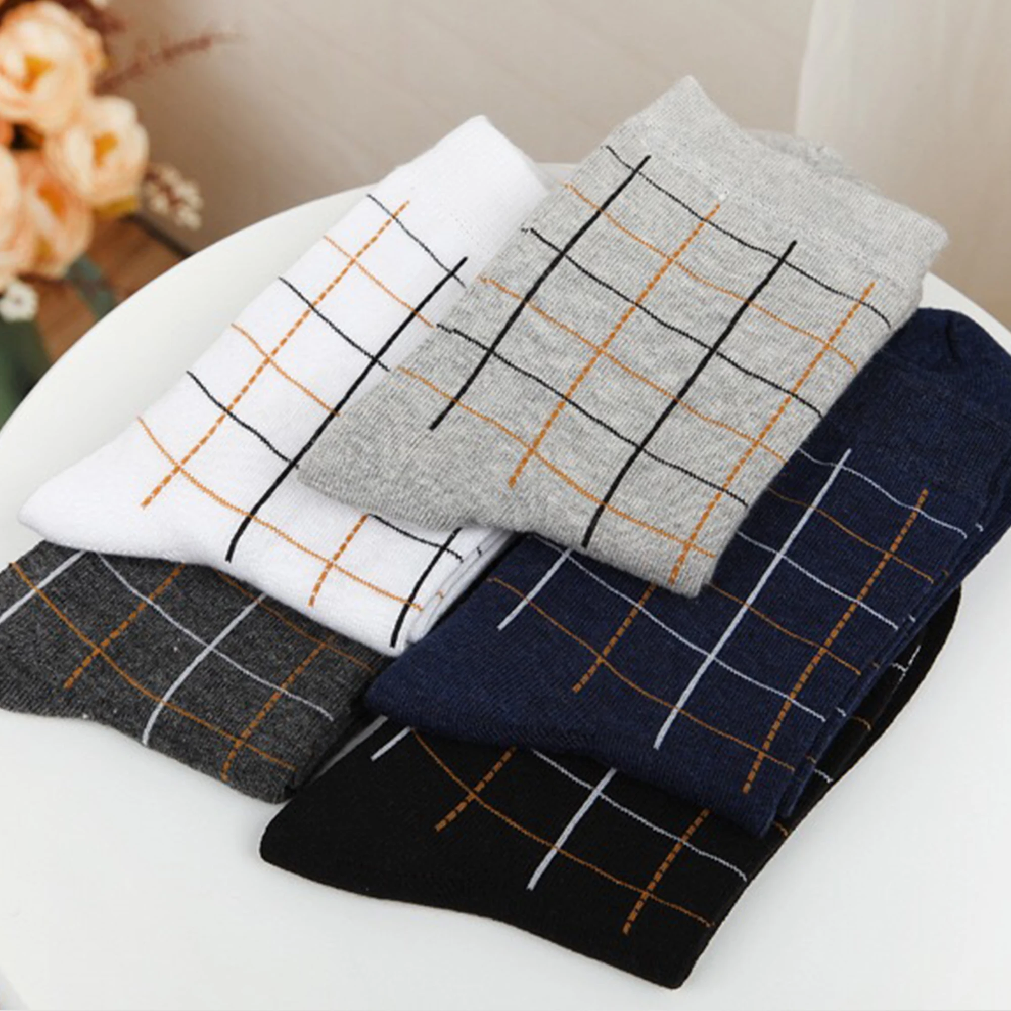 

5 Pairs Dress Men's Sock Solid Color Deodorant Men's Business Cotton Socks solid color plaid diamond line socks No Gift Box