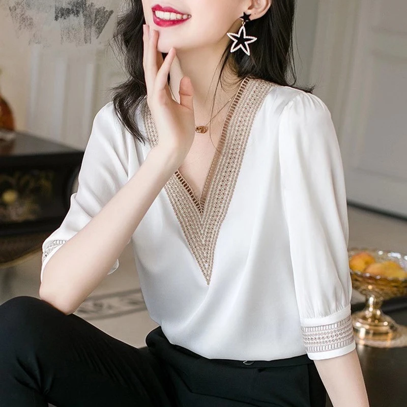 

Embroidery V Lace Neckline Fabric DIY Collar Lace Fabrics For Sewing Supplies Crafts Beauty Detachable Collar Vestidos Formales