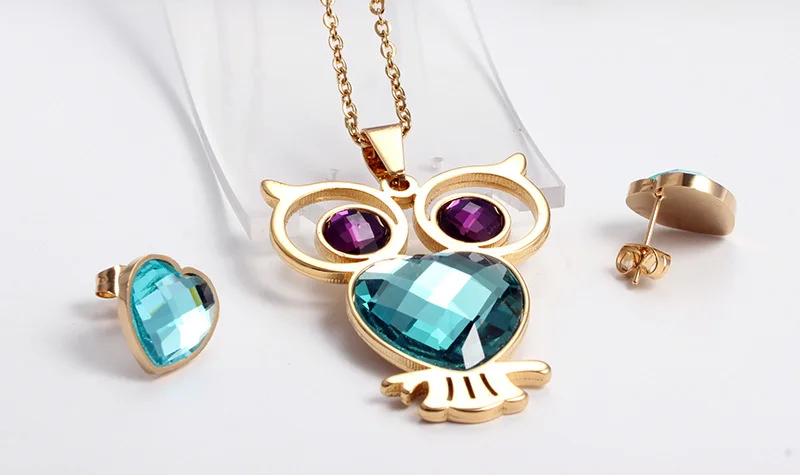 

Women Stainless steel earrings pendants necklace set hear fashion jewelry set cat's eye earring Accessories crystal jewel