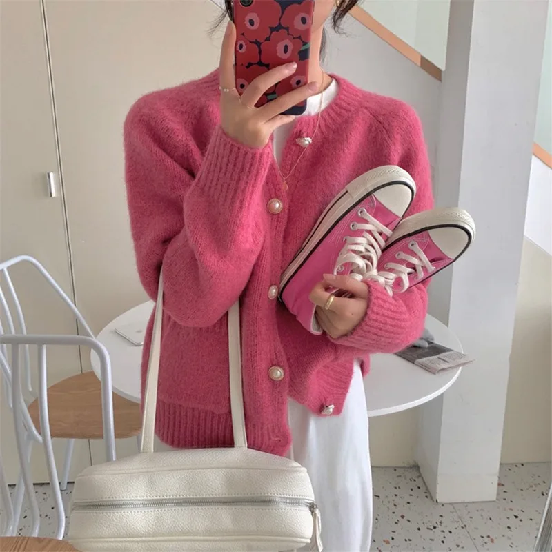 

Лидер продаж, однотонный вязаный кардиган на пуговицах с жемчужинами, повседневный однобортный женский свитер свободного кроя с круглым вы...