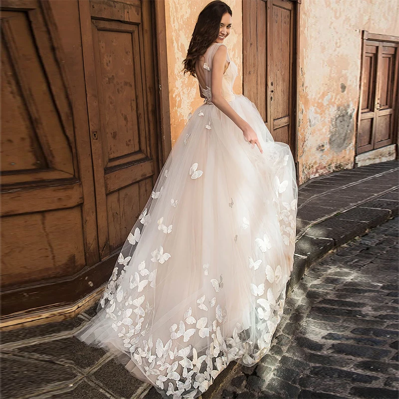 MoonlightShadow Gorgeous Wedding Dresses A-Line V-Neck Sleeveless Butterfly Backless Tulle Bridal Gowns Vestido De Casamento