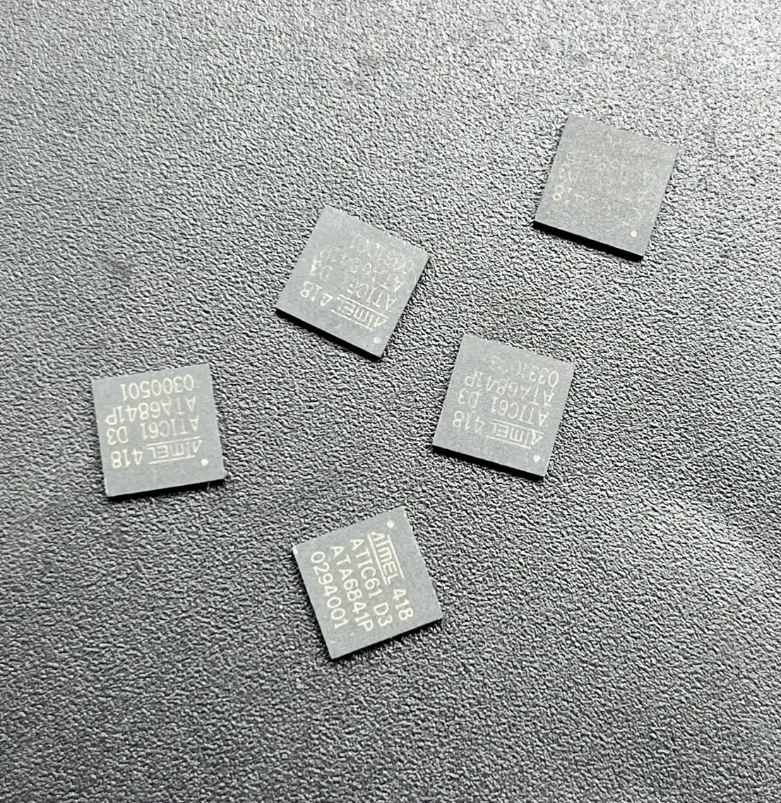 5pcs ATIC61 D3 ATA6841P for BMW N52 F18 electronic valve driver IC chip transponder