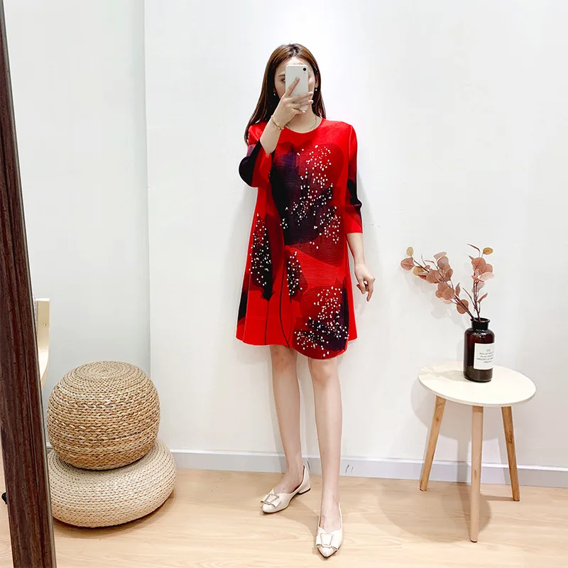 Dress Summer For Female 45-75KG 2022 New Fashion Printed Beading Stretch Miyake Pleated Round Neck Loose A-Line Dress