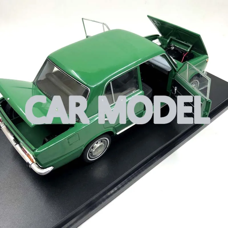 Игрушечный автомобиль из 1:18 сплава, колесо 124, модель автомобиля Лада, детская Игрушечная машина, оригинальная Авторизованная аутентичная детская игрушка