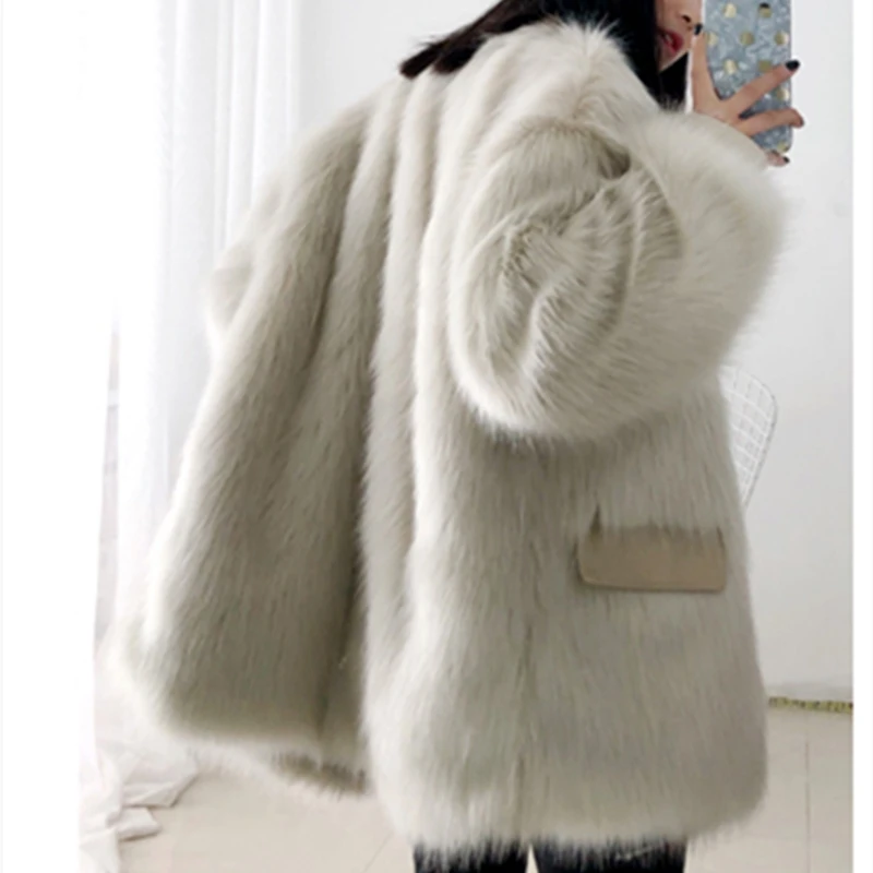 

Women Fur Coat V-Neck Fashon Fluffy Warm Long Sleeve Female Outerwear Autumn Winter Coat Jacket Collarless Warm Overcoat