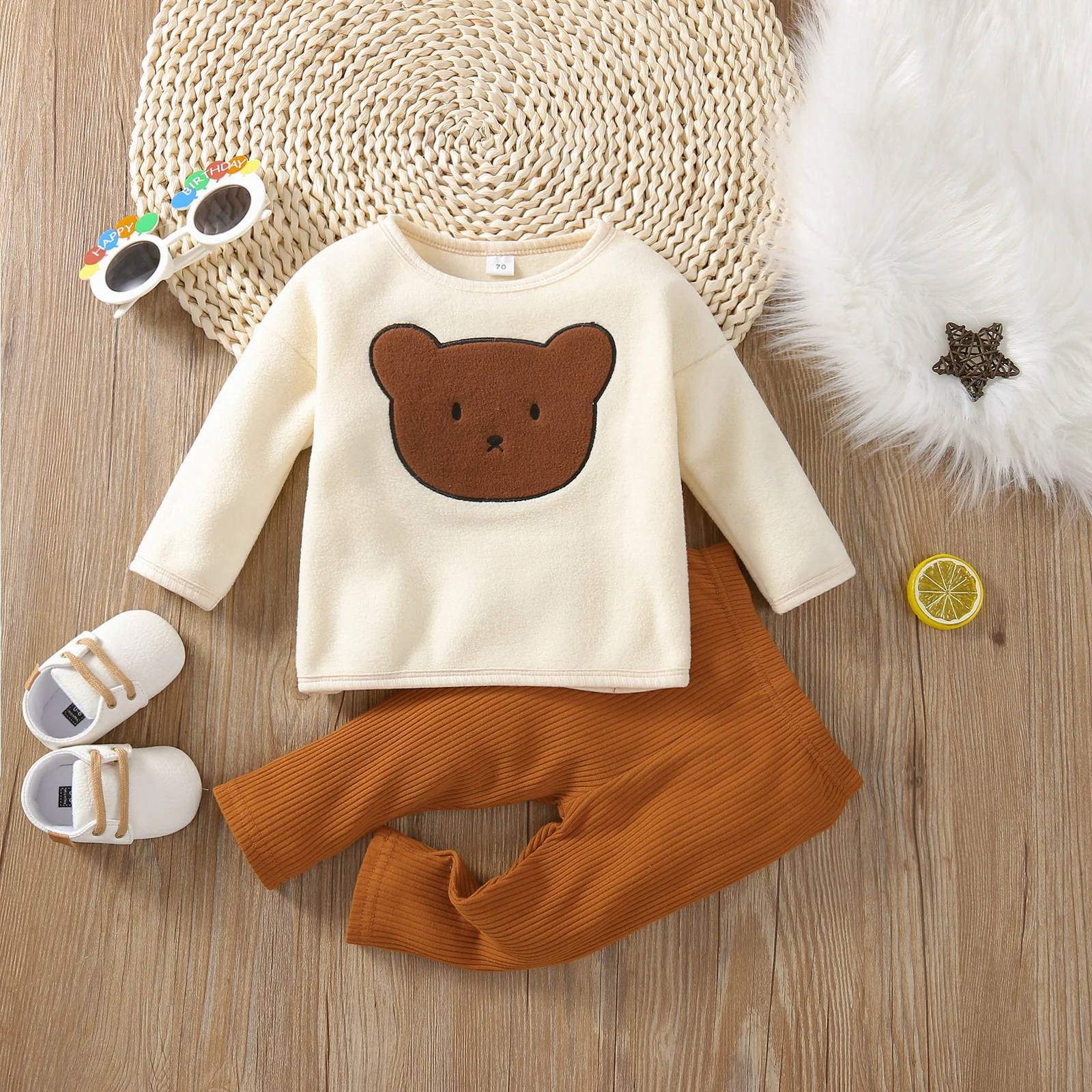 

Unisex Baby Clothes Set Cute Bear Embroidery Long Sleeve O-neck Tops + Solid Color Trousers 2PCS Newborn Clothes Set