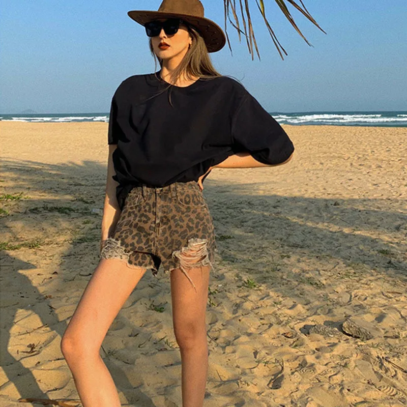 

2021 Summer Streetwear Ripped Hole Sexy High Waist Bodycon Denim Short Jeans Women Clothing Leopard Fashion Jogger Casual Slim