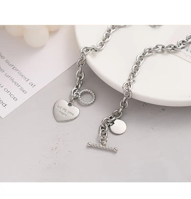 

Stainless Steel Necklace Female Clavicle Chain Love Pendant Necklace Trendy Hip Hop Titanium Steel Chain Simple Temperament Cool