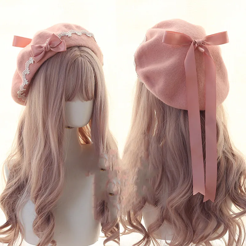 Женский шерстяной берет ручной работы с изображением клубники Красного цвета |