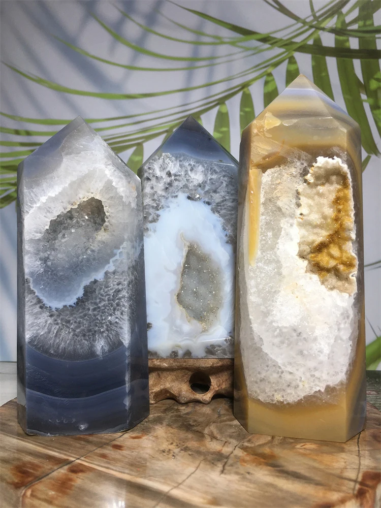 

Agate Druzy Tower Natural Crystal Point Stone Geode Quartz Meditation Healing Mineral Sample Voog Wand Home Decoration Ornament