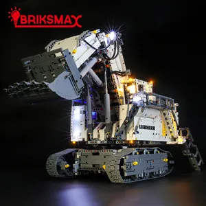 Комплекты светодиодсветильник BriksMax для экскаватора 42100 либхер R 9800