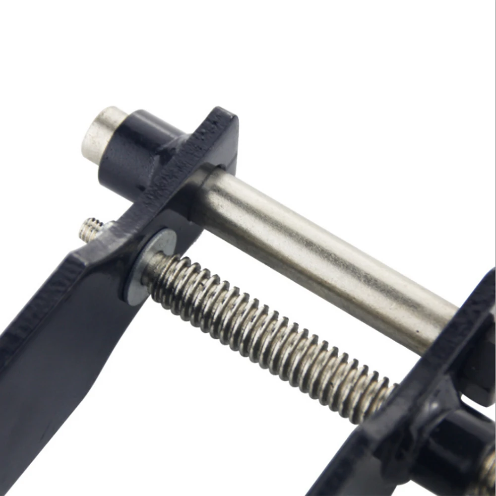 

Professional Brake Disc Piston Pad Spreader Separator Car Caliper Tool Operated With The Supplied t-bar But Or A 1/2 "Ratchet