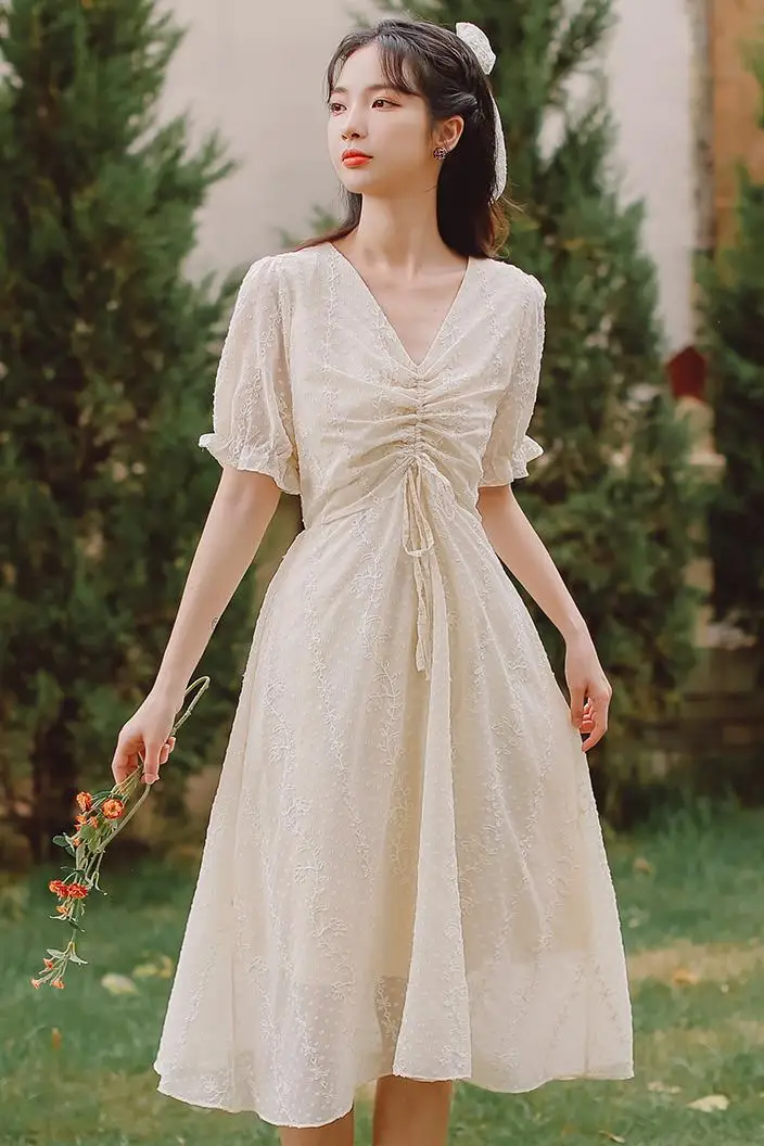 

COIGARSAM French Style Short Sleeve Women dress Pleated V-Neck Dresses White Apricot 2760