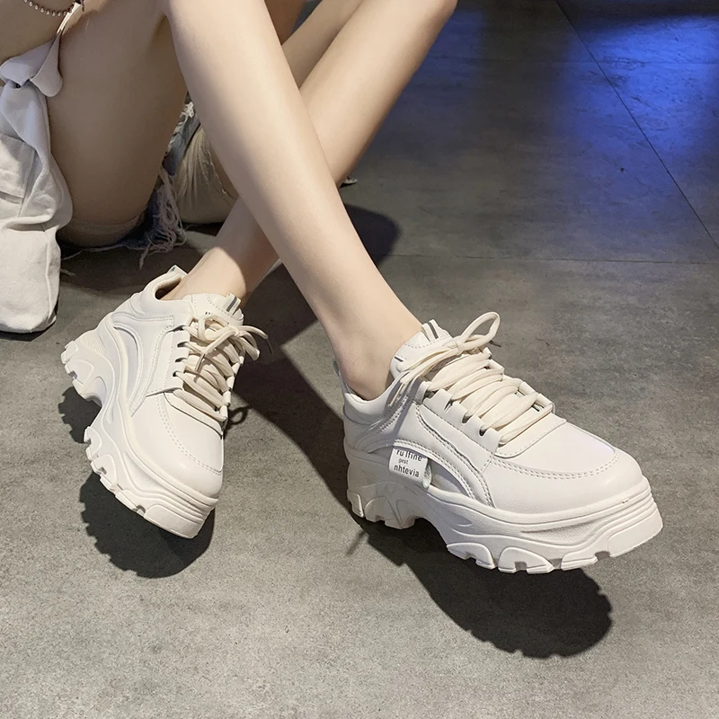 Casual Sneakers Women Platform Shoes 2021 New Autumn Fashion Outdoor Round Toe Lace Up Comfort Sport Female Shoes Big Size