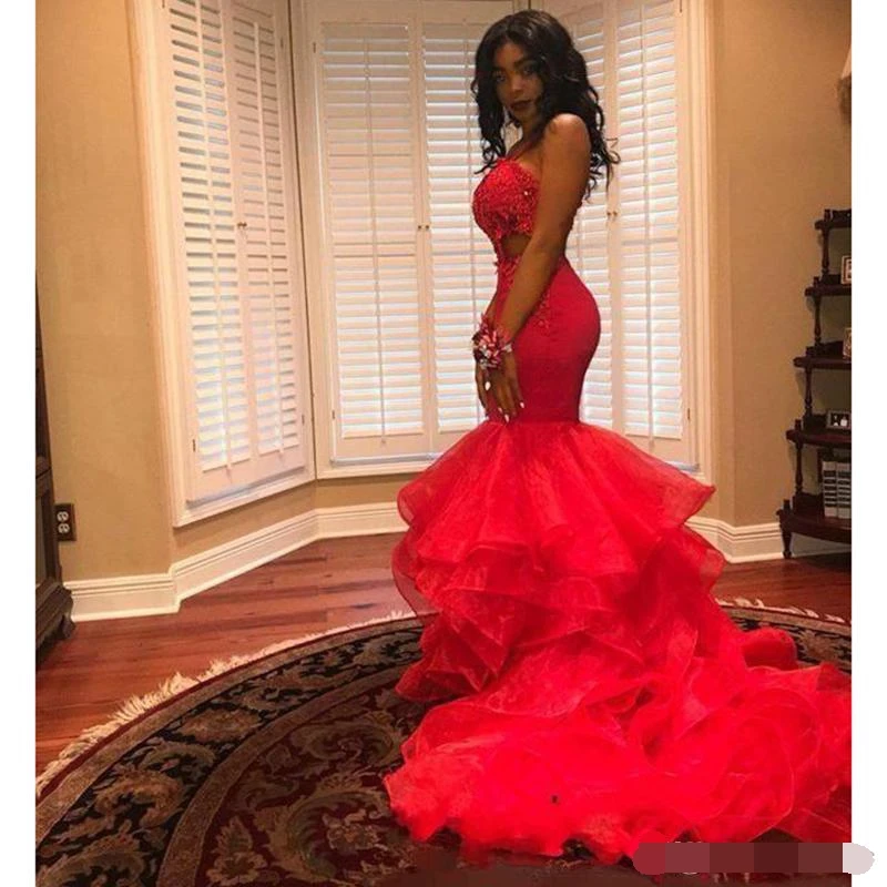 2019 Red African Black Girls Prom Dresses vestidos de gala Cutaway Lace Appliques Beads Tiered Mermaid Evening dress Vestido