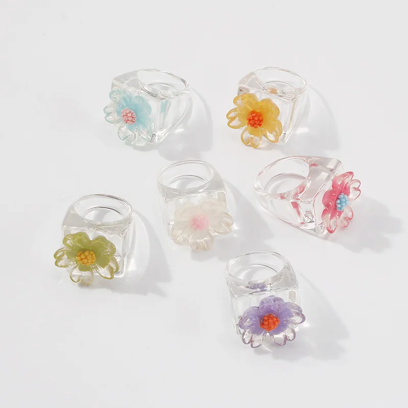 

2021 New Trendy Colorful Flower Acrylic Resin Rings for Women Girls Geometric Transparent Rings Korea Flower Jewelry Gift