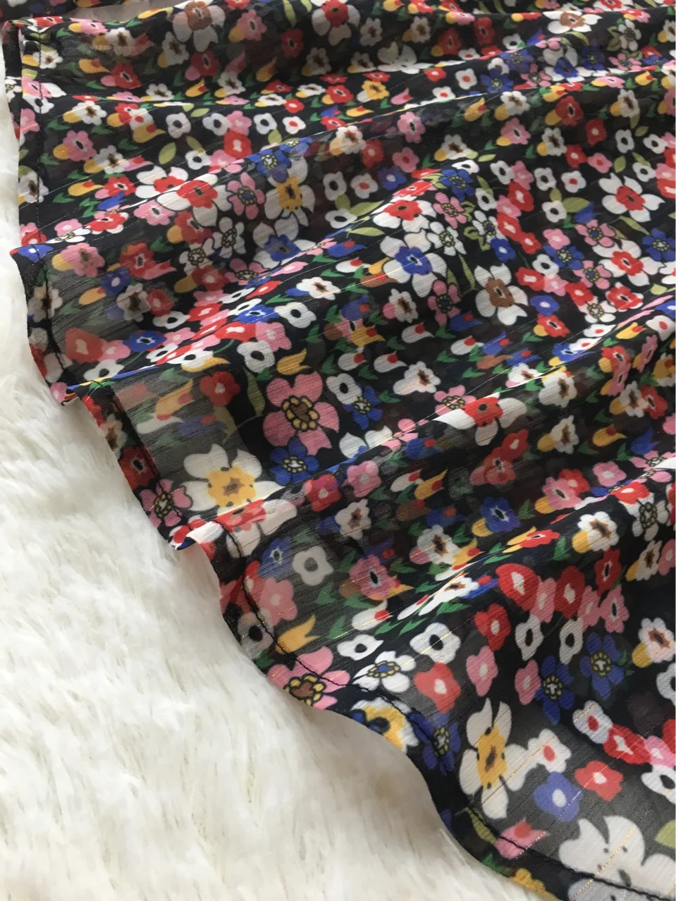 

Gold Thread Blended Floral Print Long-sleeved Lapel Shirt Women Shirts