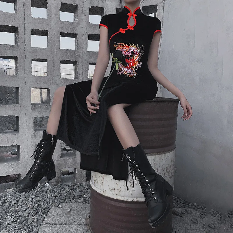 

Vintage Gothic lolita 2020 Long Party Dress Spliced Black Chinese Cheongsam Women Embroidery Dragon Harajuku Dress streetwear