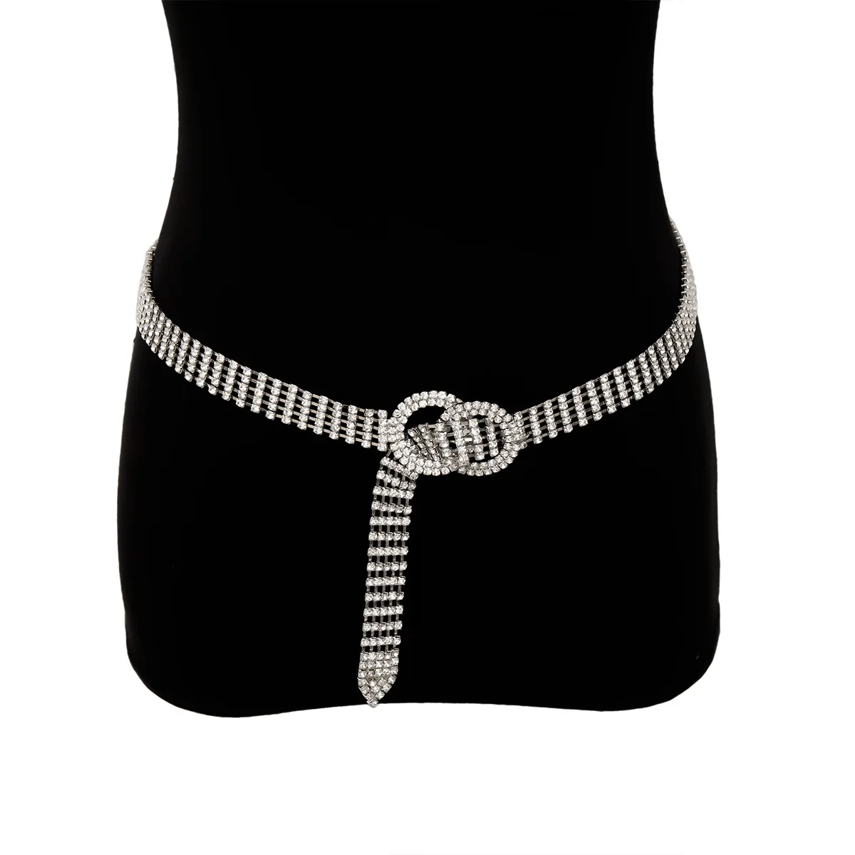 

Ornament Cool Geometric Claw Chain Body Temperament Creative Double Ring Diamond Set Decorative Belt Female