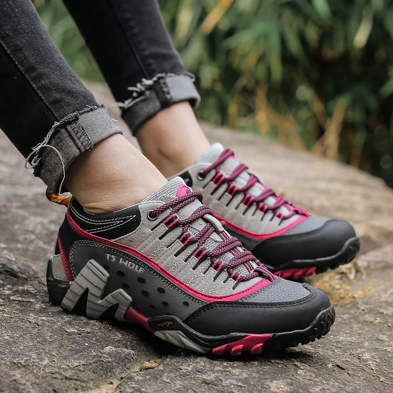 2021 Outdoor Genuine Leather Trekking Shoes Man Couple Hiking Shoes Men Women Waterproof Non Slip Low Lovers Camping Shoes Men