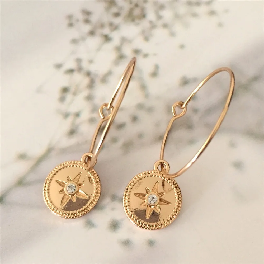 Женские серьги кольца с кристаллами золотого цвета|Серьги-кольца| |