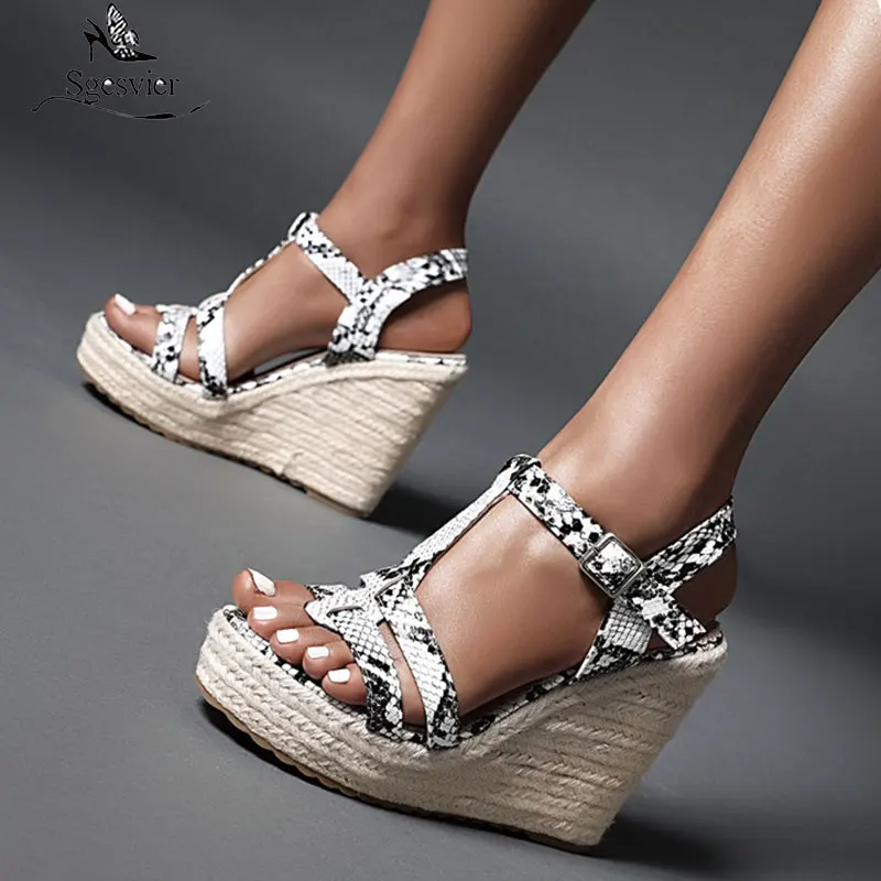 

Sgesvier 2020 new arrival women sandals fashion snake platform bukcle ladies shoes summer wedges party shoes black brown white