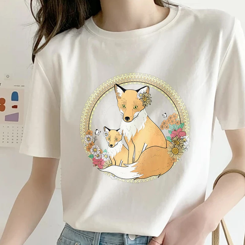 

Женская футболка с коротким рукавом, в японском стиле