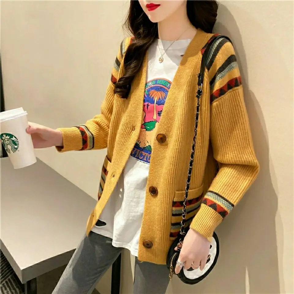 

Net red knitted cardigan women's autumn new Korean sweater lazy wind Joker loose short long sleeve jacket
