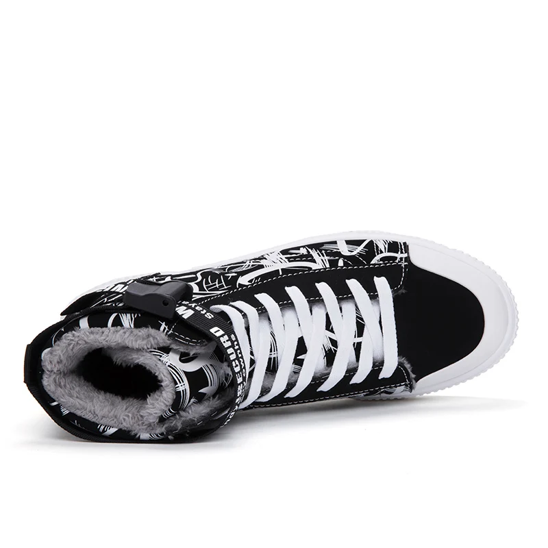 Цветные кроссовки мужские высокие плюшевая зимняя обувь с граффити модная