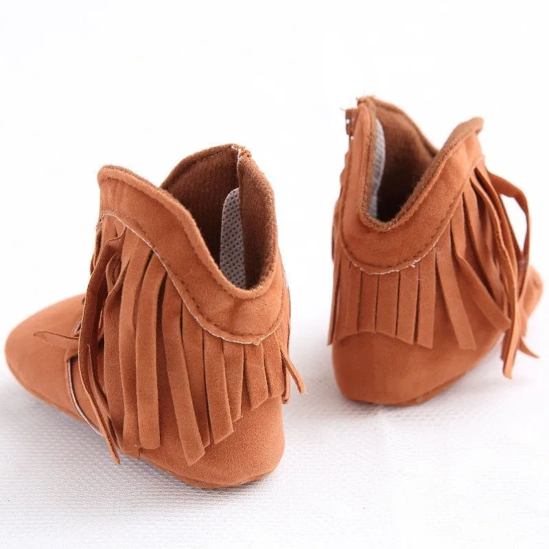 Moccs/мокасины для новорожденных девочек и мальчиков; однотонная обувь с бахромой; мягкая детская нескользящая обувь на нескользящей подошве; 0-18 месяцев