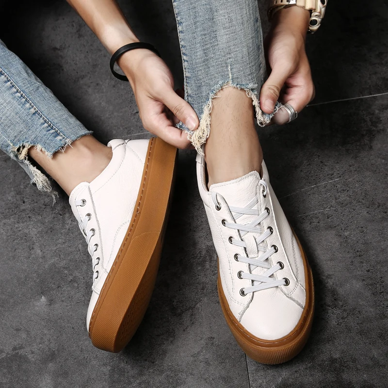 

Hot Handmade Leather Men Shoe Luxury Brand Working Shoes For Men Black Flats Casual Shoes Men Designer Mens Lace Up Sneakers