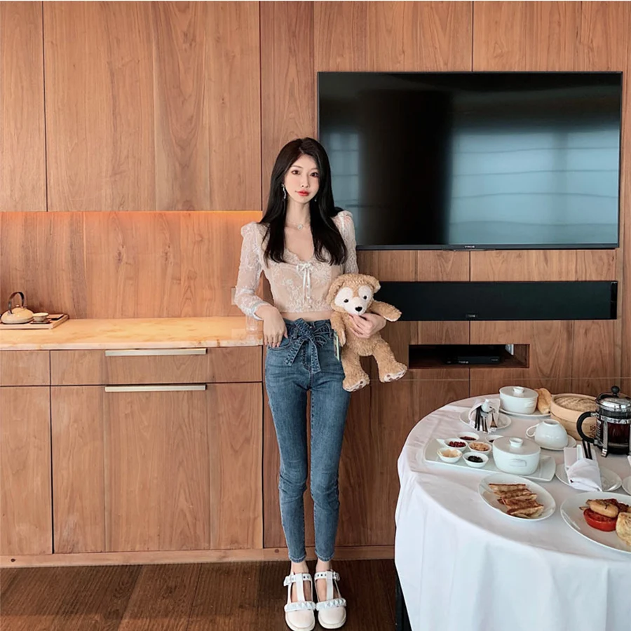 

Sexy Lace Ladies Shirt Tops 2020 Fall Tie Front Women Tops and Blouses V Neck Long Sleeve Elegant Vintage Fleshcolor Shirt