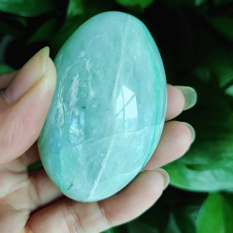 NaturalThe зеленый цвет Лабрадорит камень кристалл пальмовые камни игральные