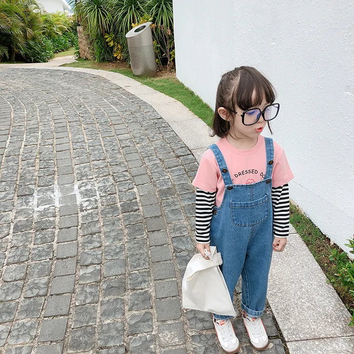 Новый джинсовый комбинезон на весну и лето для детей 3-8 лет Детские корейские