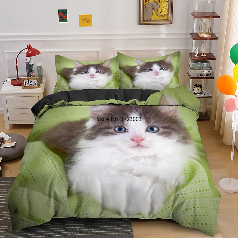 

Наволочка с цифровым 3D рисунком кота, покрытая низом