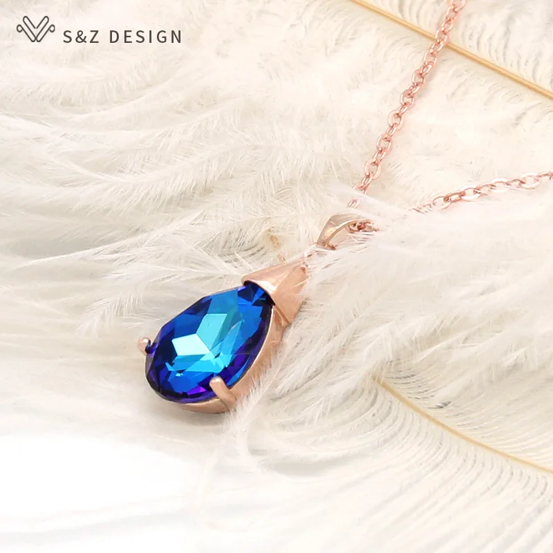 Цепочка женская из розового золота 585 пробы с подвеской в виде капли воды |