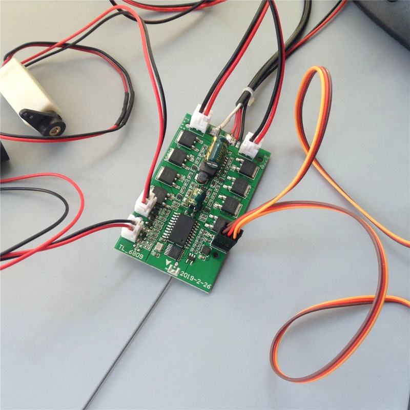 1 комплект DIY RC приманка лодка с механическим приводом 2 4 г 6CH пульт дистанционного