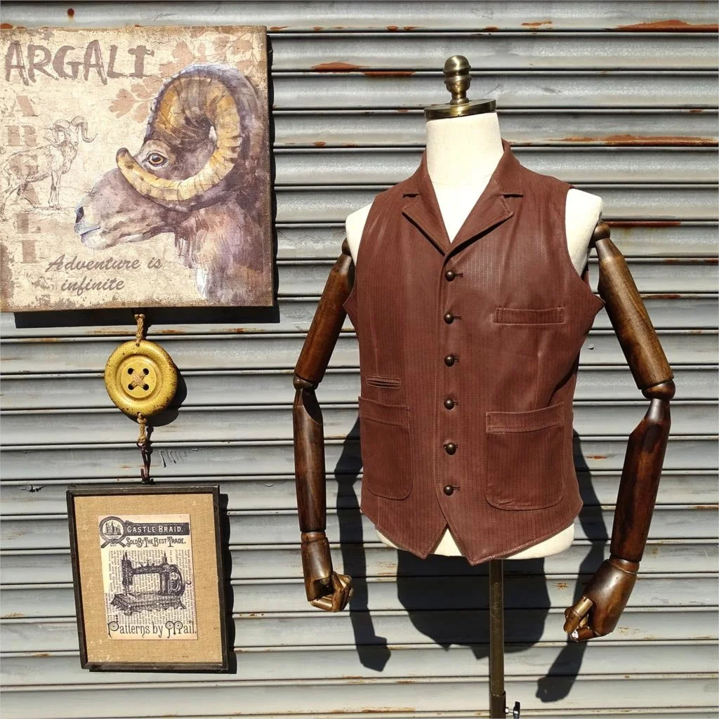 

Жилет из овечьей кожи с принтом Fishbone