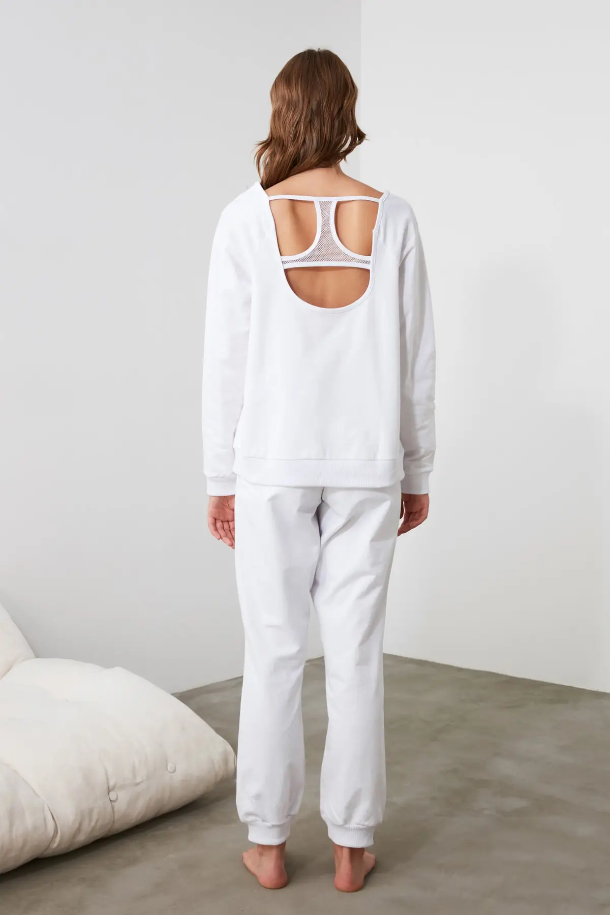 

Trendyol Knitted Pajamas Set THMAW21PT0509