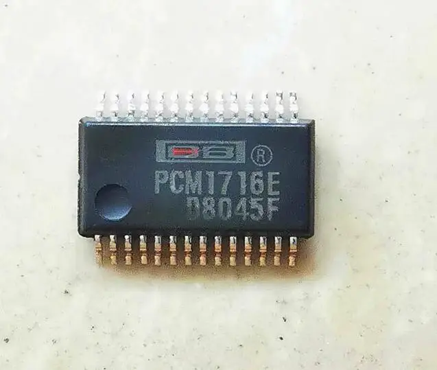 

1 шт. PCM1716E SSOP28