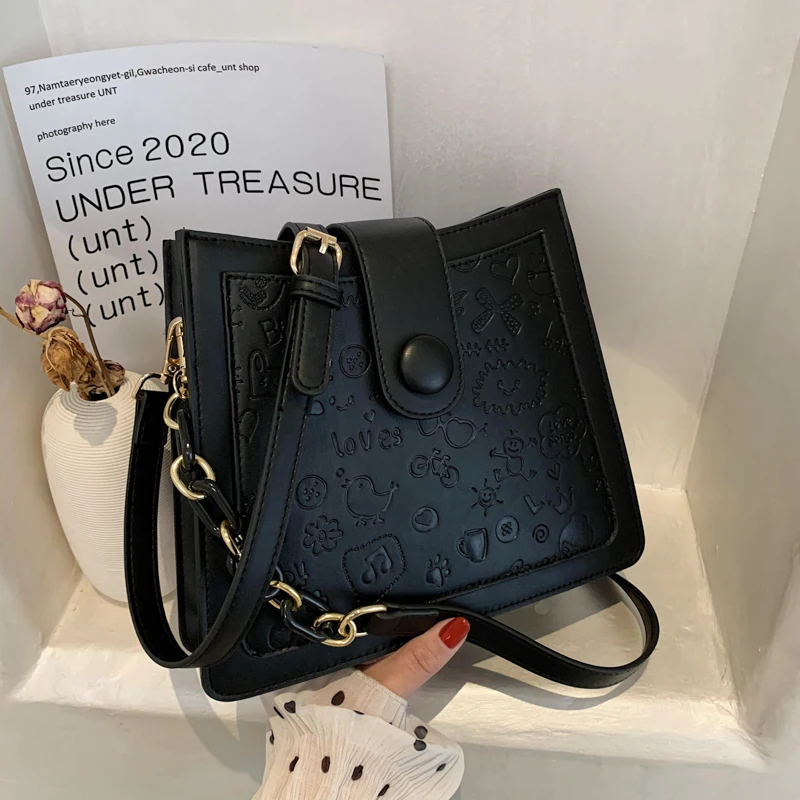 

Cute graffiti style small Pu leather armpit bag for women 2021 elegant shoulder handbag female travel messenger crocodile patter