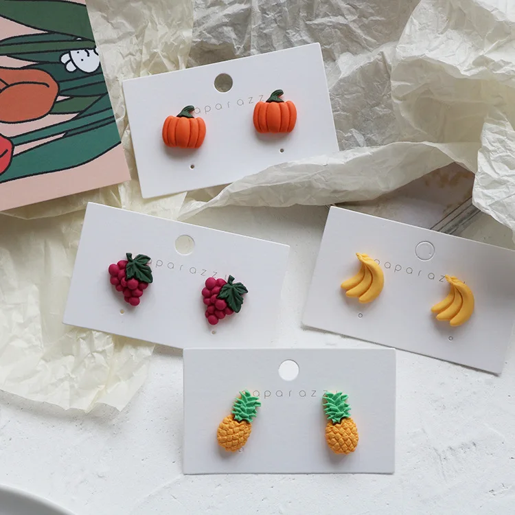 

Fruity earrings ~ three-dimensional simulation purple grape cute girl earrings daily simple new trendy earrings