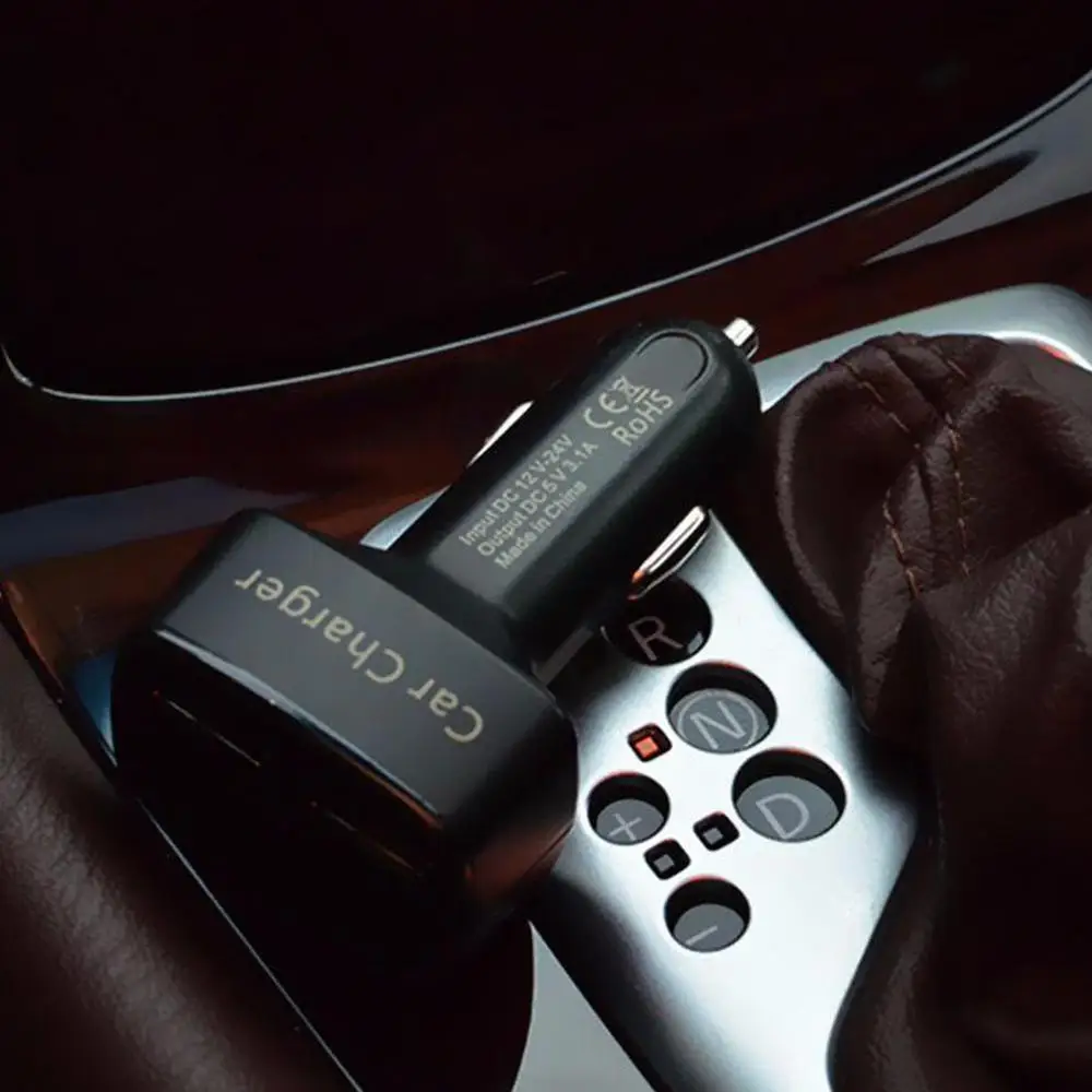 Автомобильное зарядное устройство 4 в 1 с двумя USB-портами для быстрой зарядки