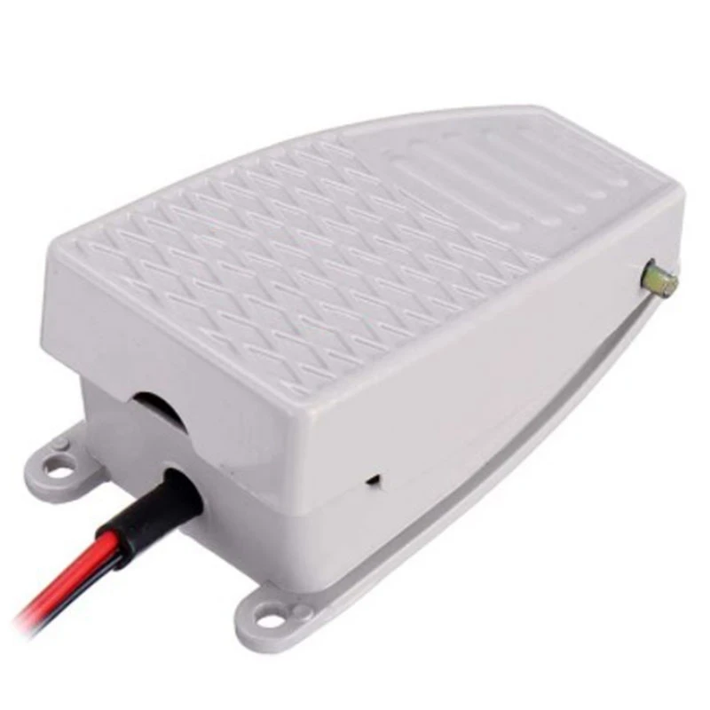 

1.5M Foot Switch Pedal Metal Aluminum Shell Pedal Belt with Connector Foot Control for Spot Welding Machine Welder