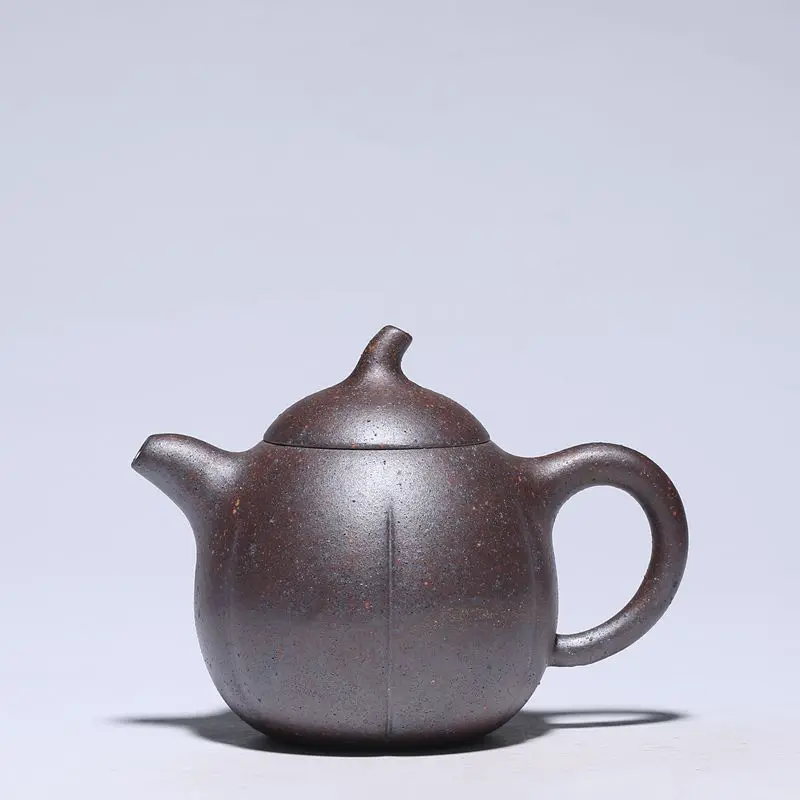 

Full hand-made purple clay teapot by famous family