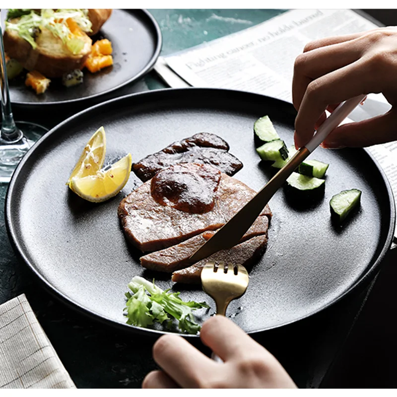 MUZITY керамическая тарелка круглая матовая черная фарфоровая посуда для салата